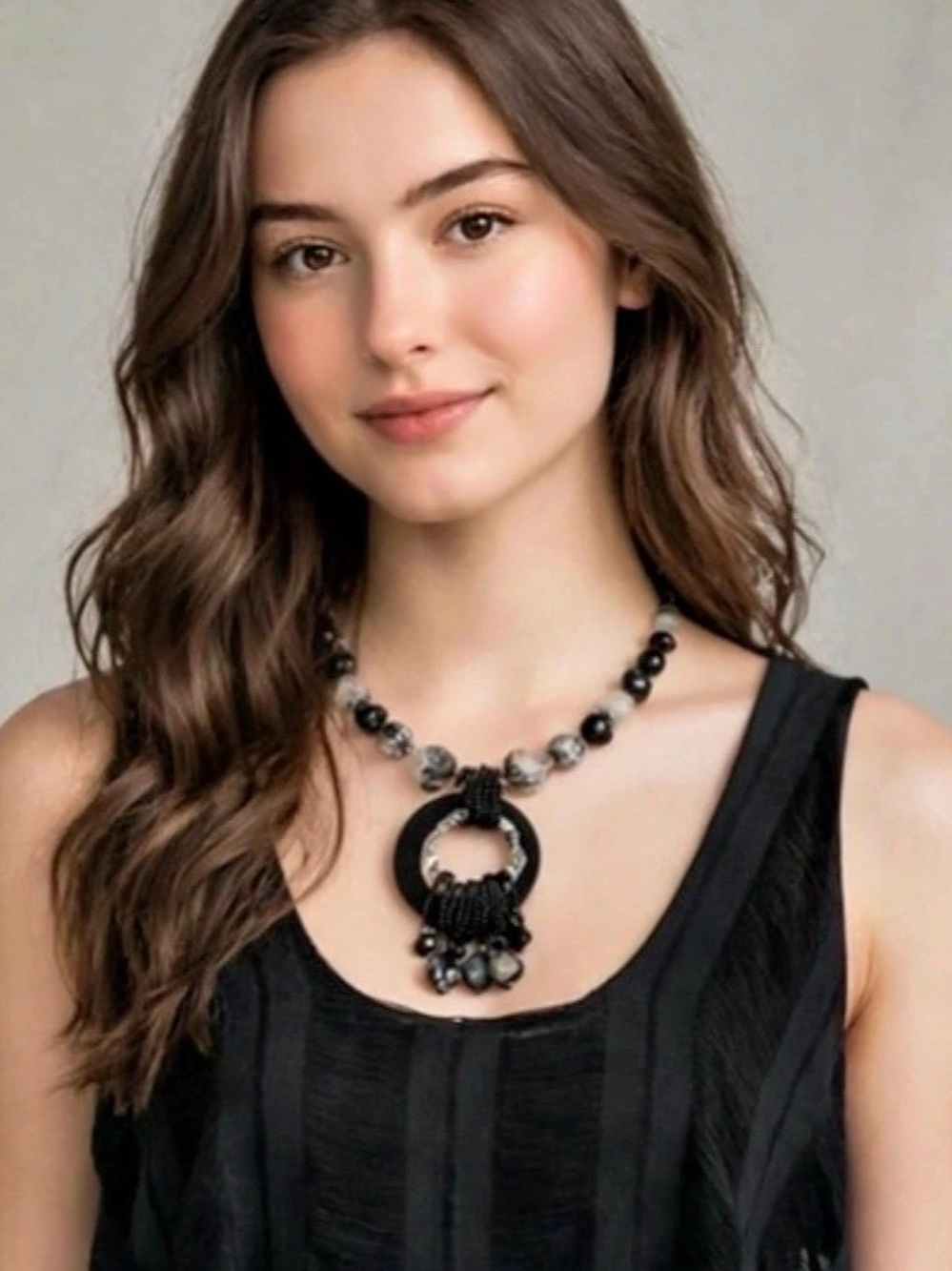 Black & Silver Statement Necklace Like New
